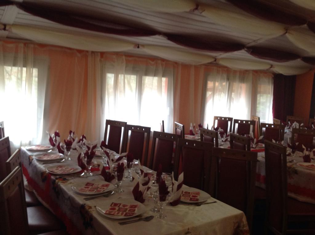 Hotel Panoramic Moneasa Zimmer foto